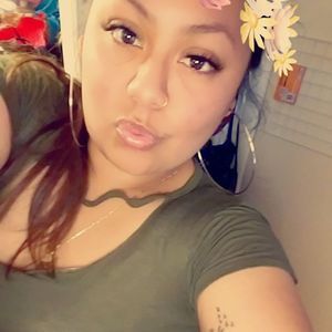 Meet your Posher, Fatima